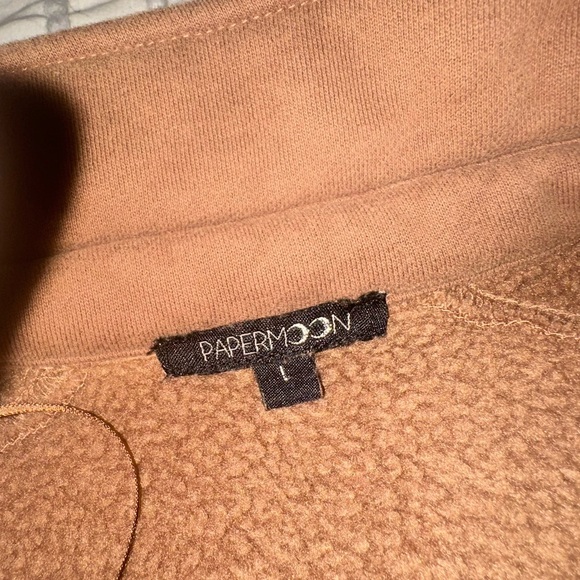 Papermoon Lola Snapped Collared Pullover - Picture 3 of 5